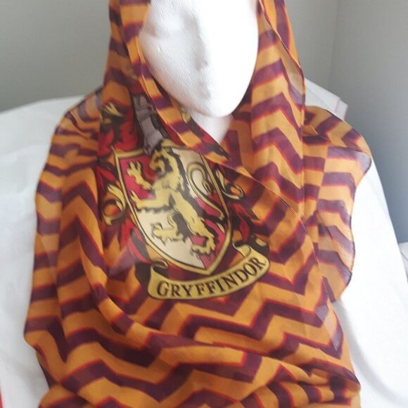 HARRY Potter Gryffindor House Hogwarts Lightweight Infinity Scarf Stripes - Picture 3 of 4